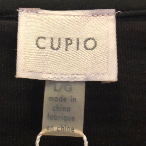 Black Velvet Top - Picture 3 of 6